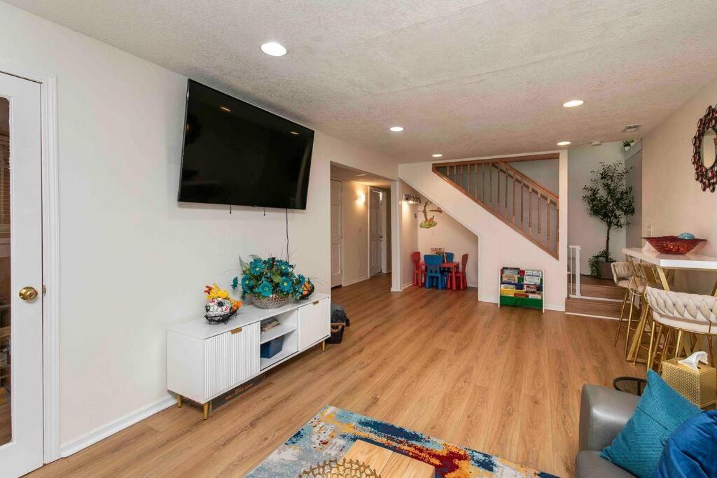 Family Friendly Home Close To Airport And Downtown Des Moines Kültér fotó