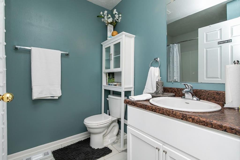 Family Friendly Home Close To Airport And Downtown Des Moines Kültér fotó